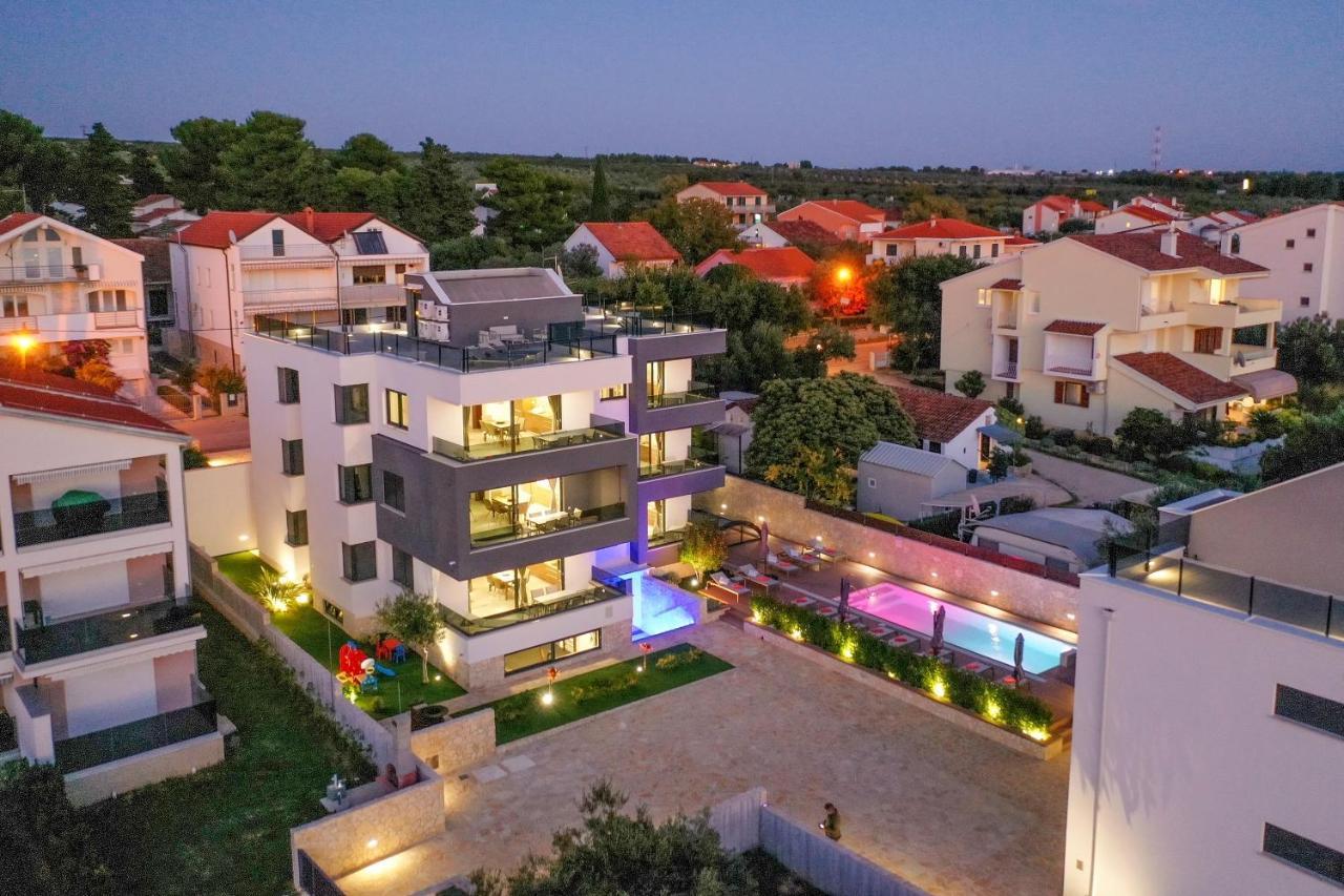 Family Friendly Apartments With A Swimming Pool Sveti Filip I Jakov, Biograd - 19325 Exteriör bild